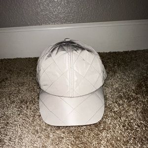 EUC H&M QUILTED HAT